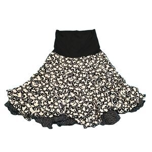 CAbi Reversible Floral Print‎ Swing Skirt High Waistband Black and Cream Pattern